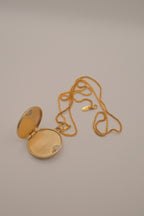 Coro mother-of-pearl locket pendant&nbsp;