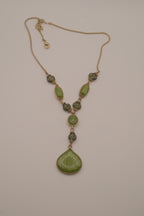 Vintage Green cabochons drop pendant necklace