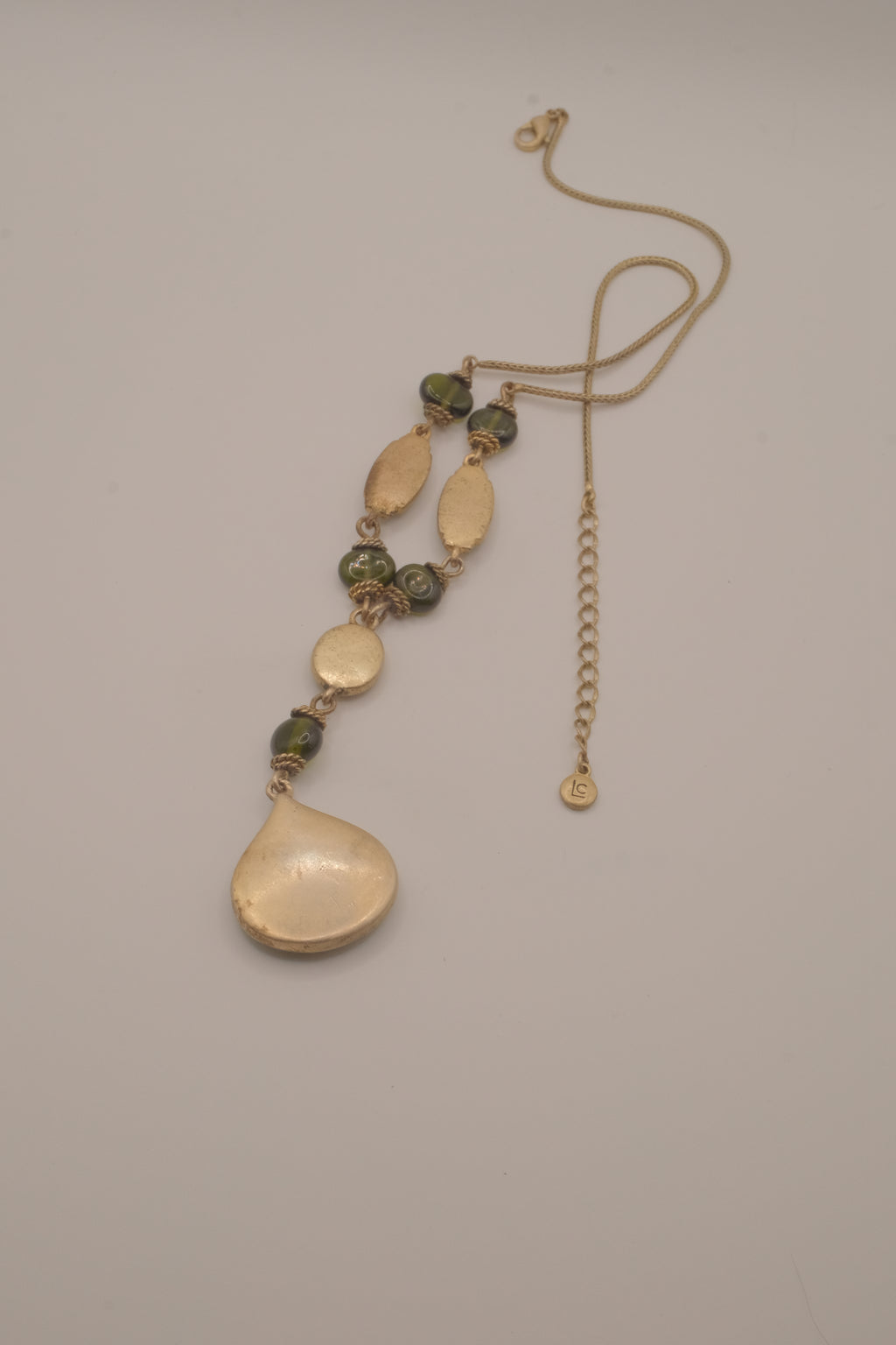 Vintage Green cabochons drop pendant necklace