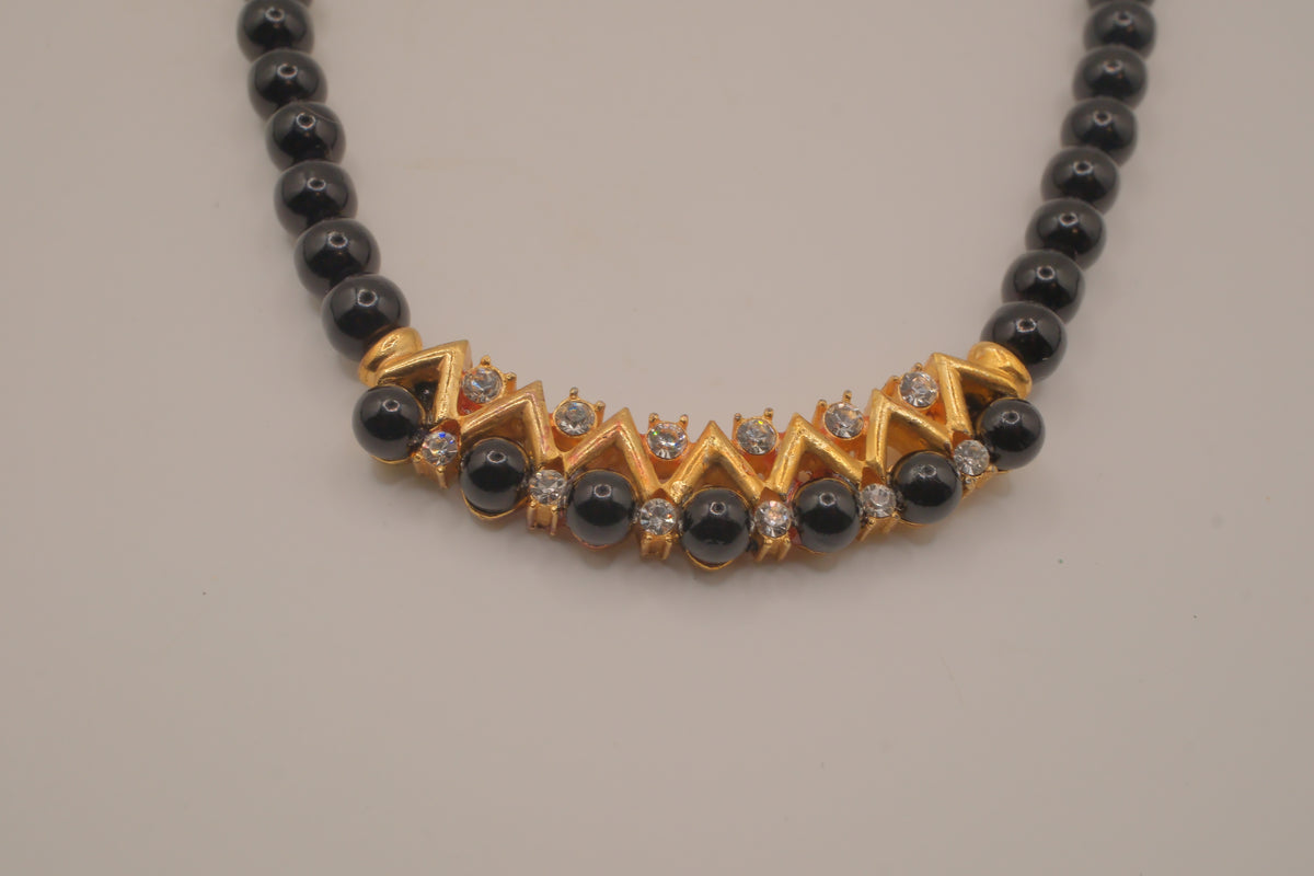 Vintage elegant black beaded necklace