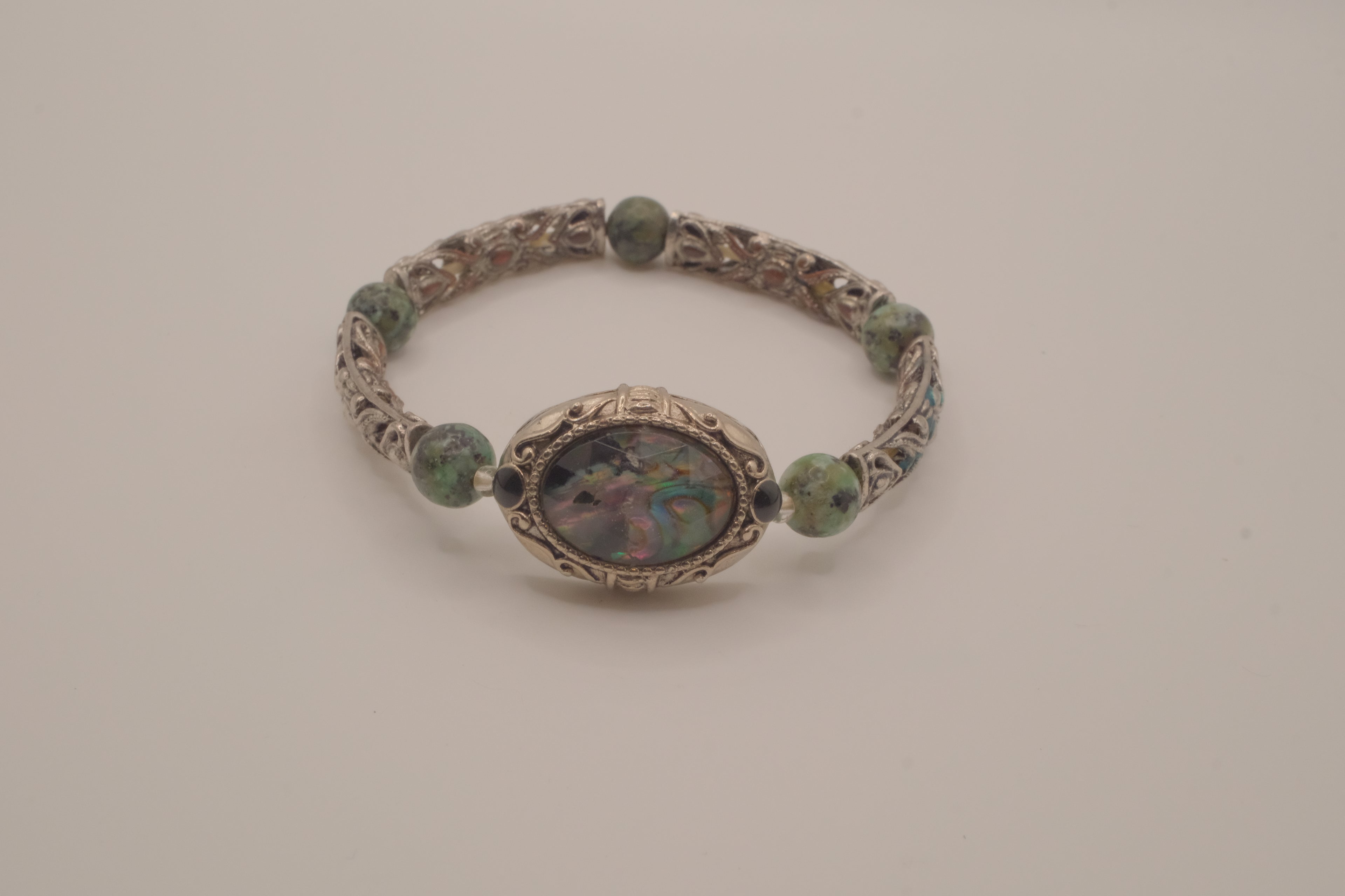 CANYON SKY Southwestern-inspired stretch bracelet