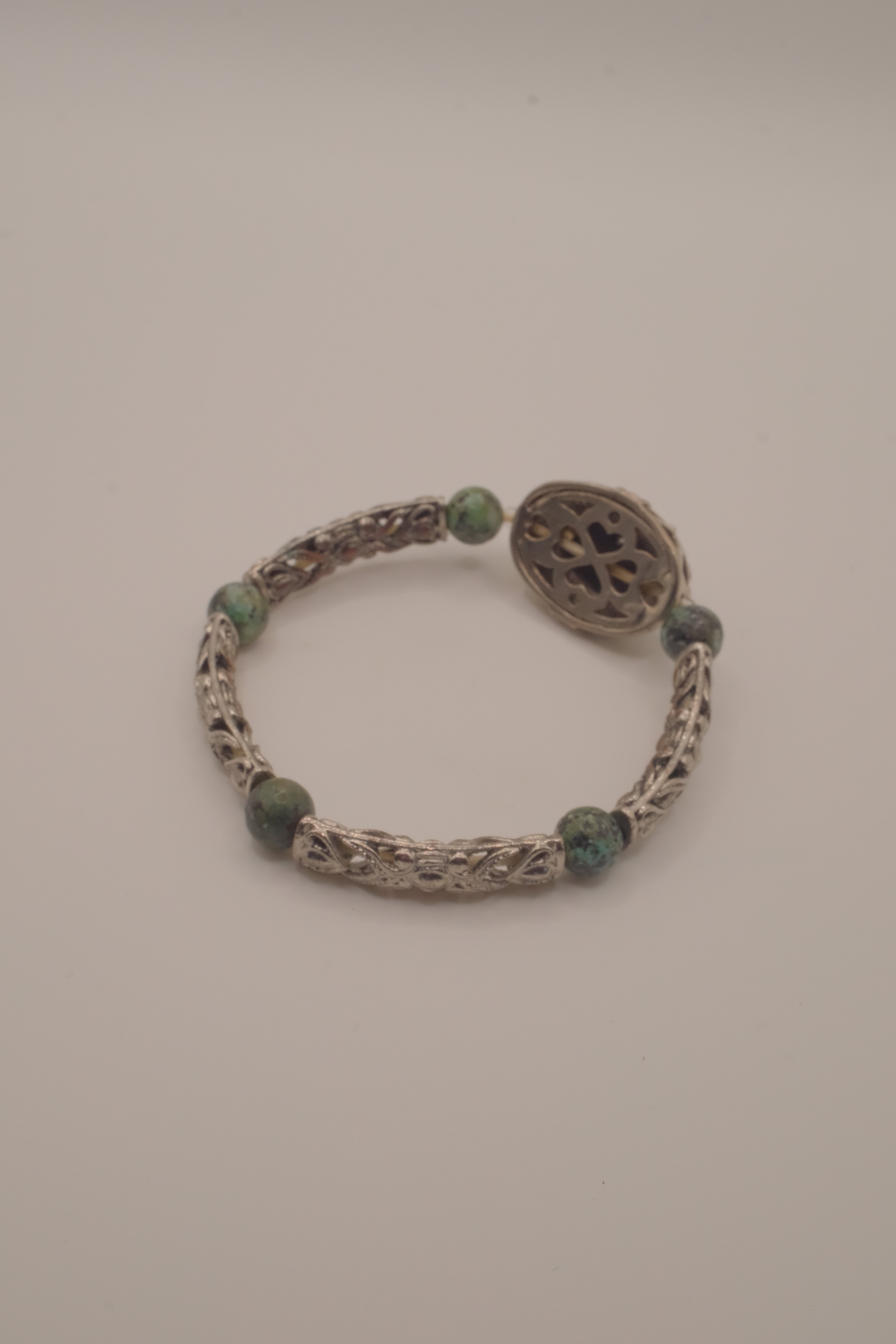 CANYON SKY Southwestern-inspired stretch bracelet