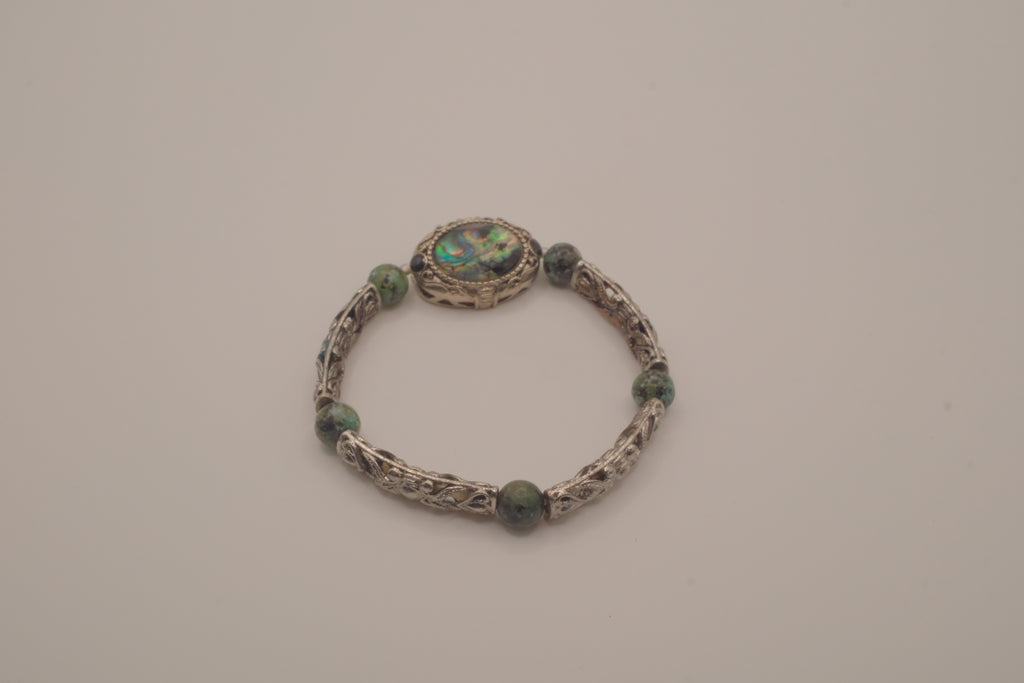 CANYON SKY Southwestern-inspired stretch bracelet