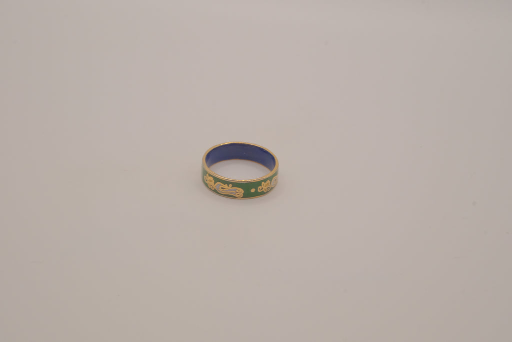 Vintage green cloisonné enamel band ring