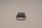 10 KT black floral cluster statement ring