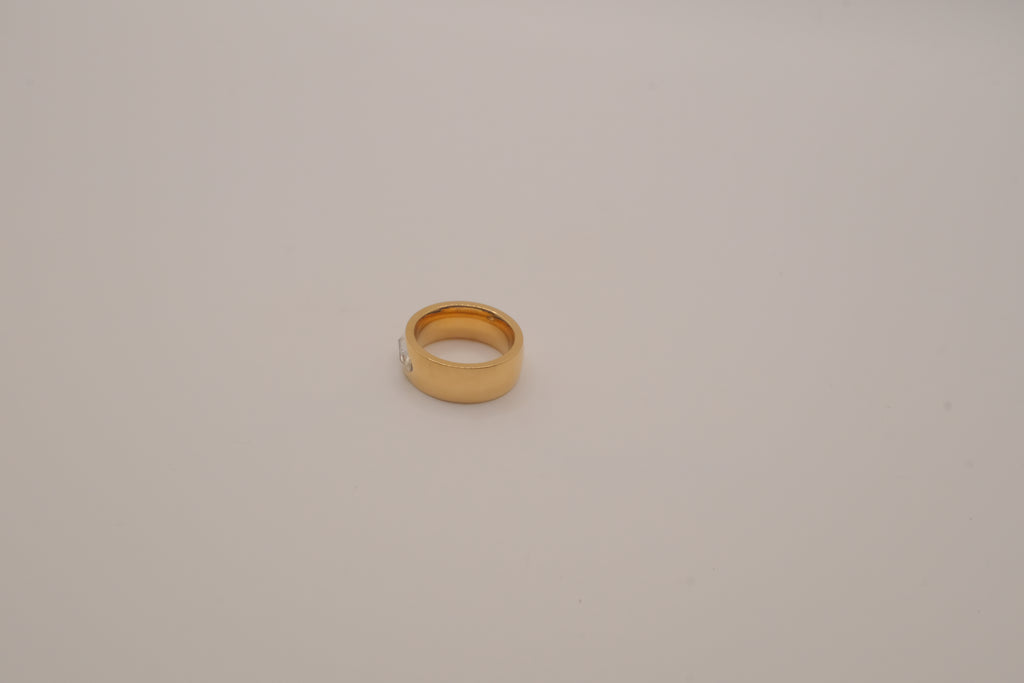 Bold marquise-cut crystal band ring