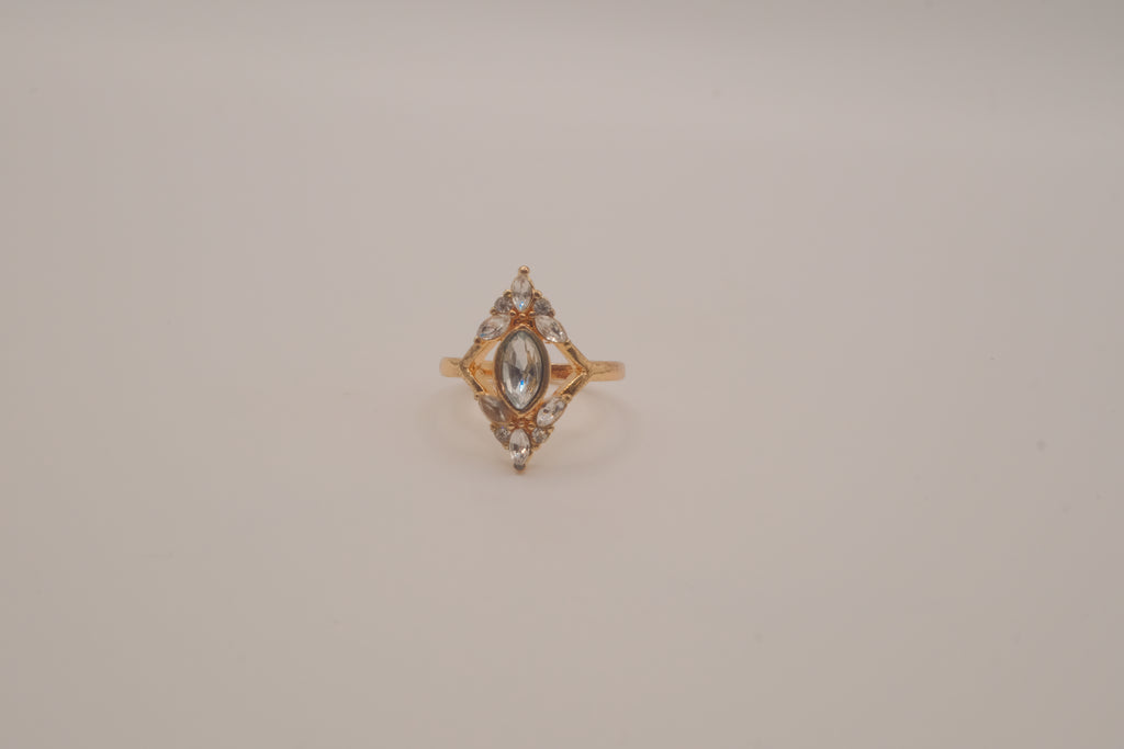 Vintage geometric marquise cut ring