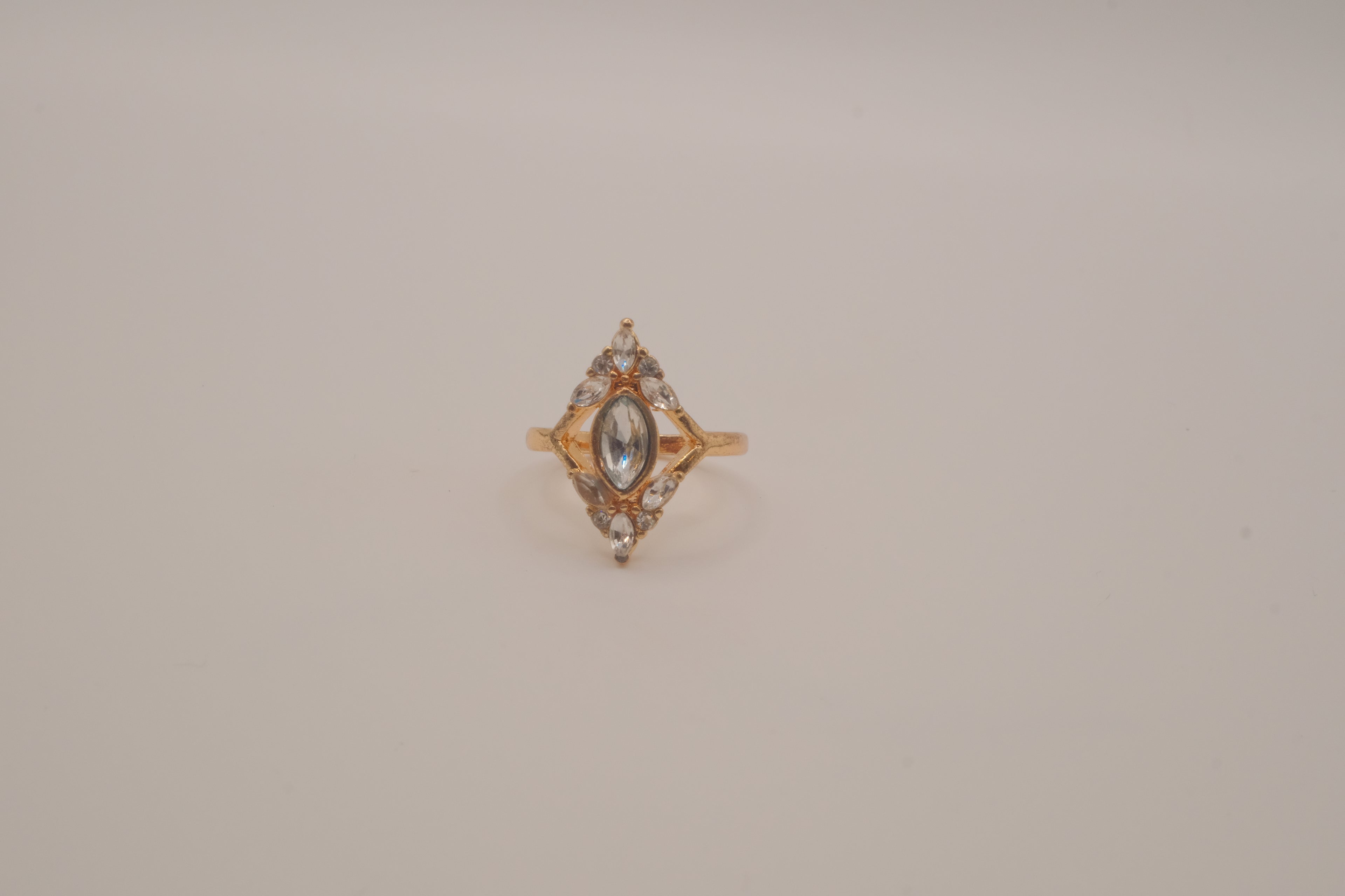 Vintage geometric marquise cut ring