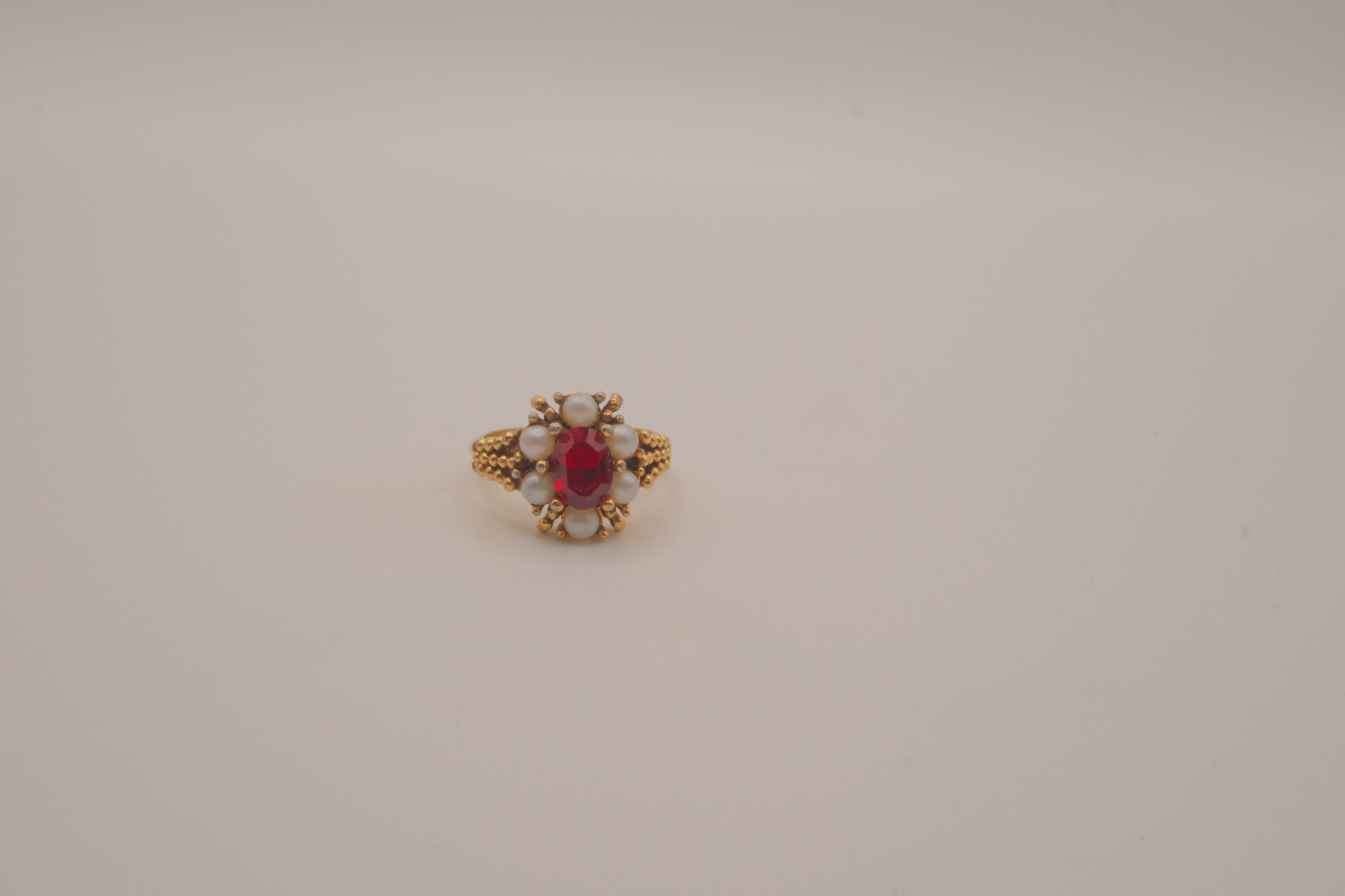 Avon "Roseglow" cocktail ring