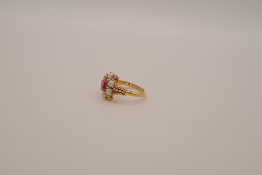 Avon "Roseglow" cocktail ring