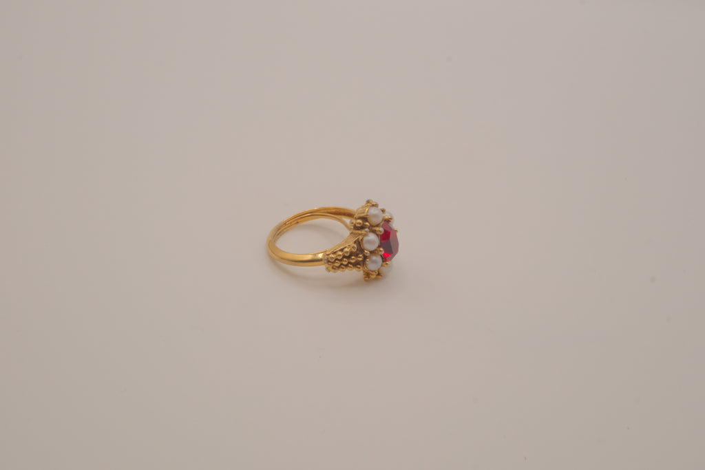 Avon "Roseglow" cocktail ring