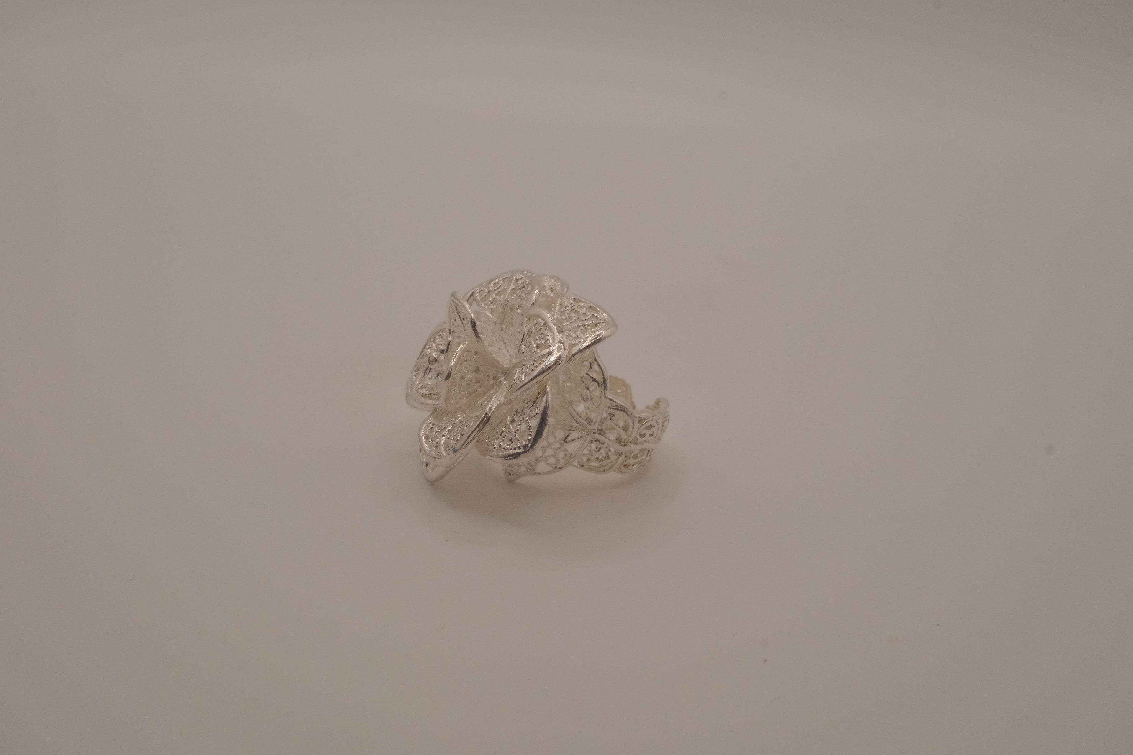 Sterling silver filigree flower ring