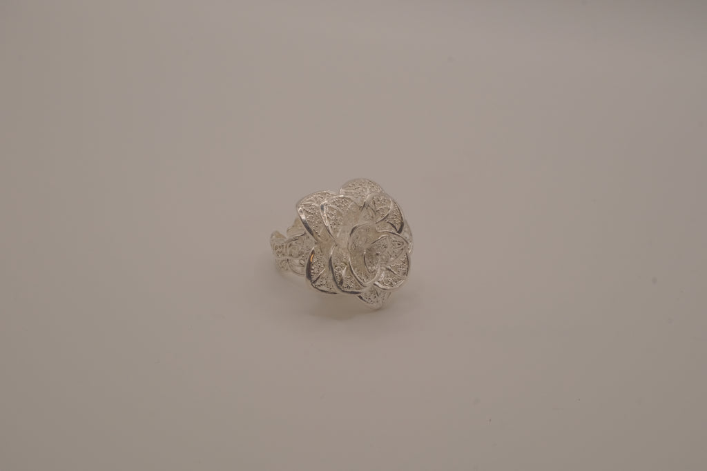 Sterling silver filigree flower ring