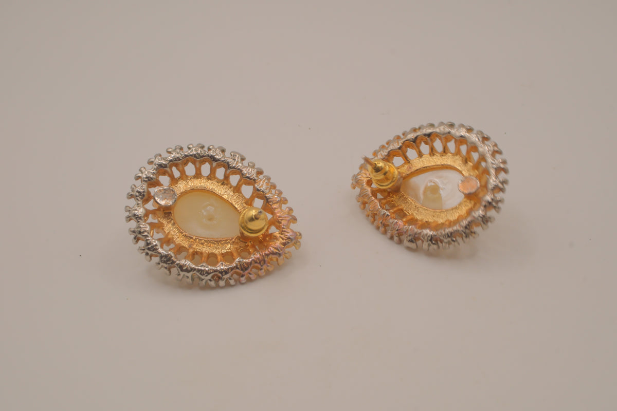 Vintage gold-tone teardrop faux pearl earrings