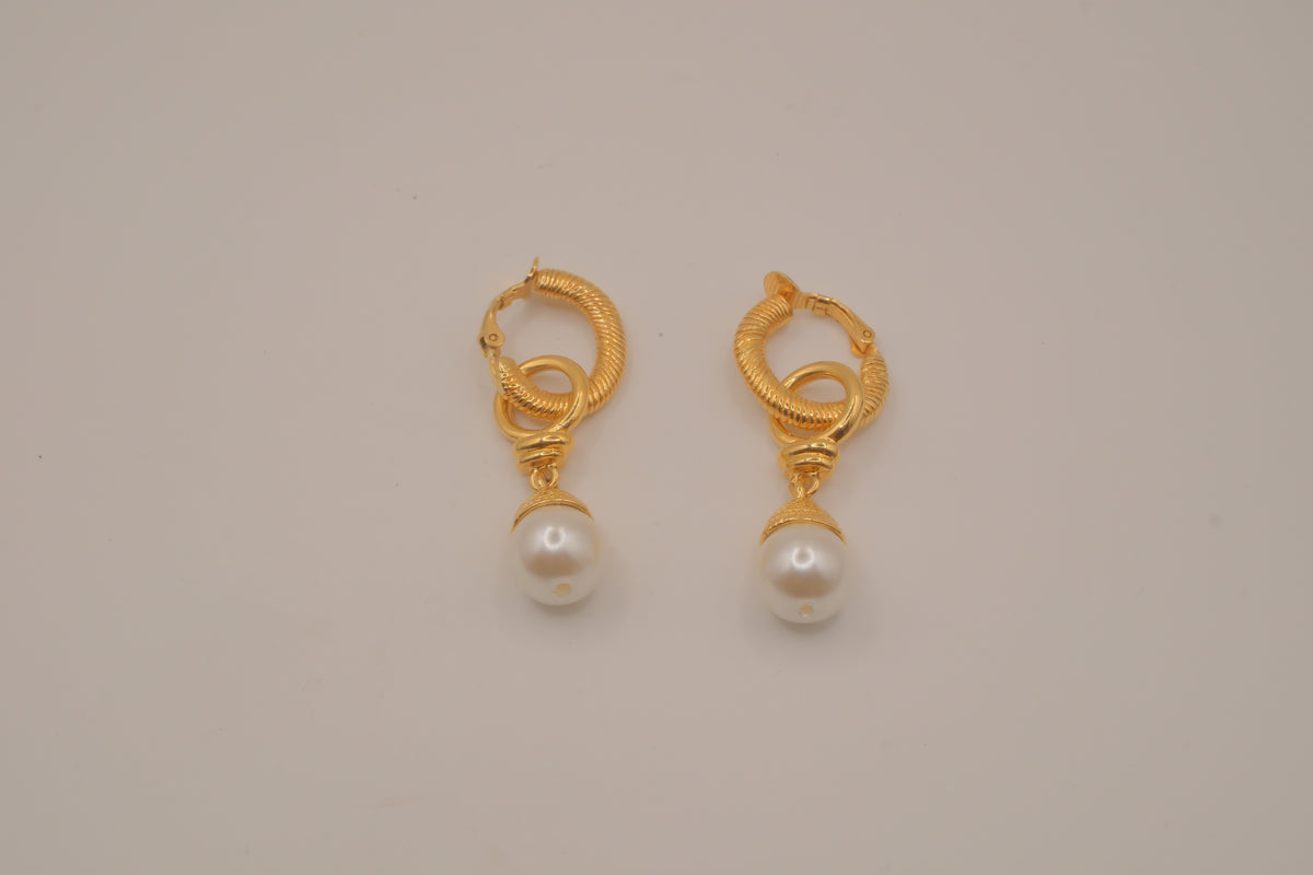 Vintage gold-tone hoop faux pearl drop earrings