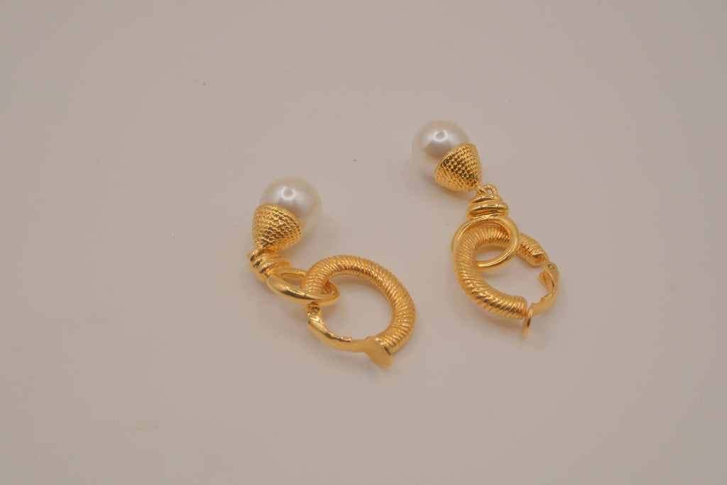 Vintage gold-tone hoop faux pearl drop earrings