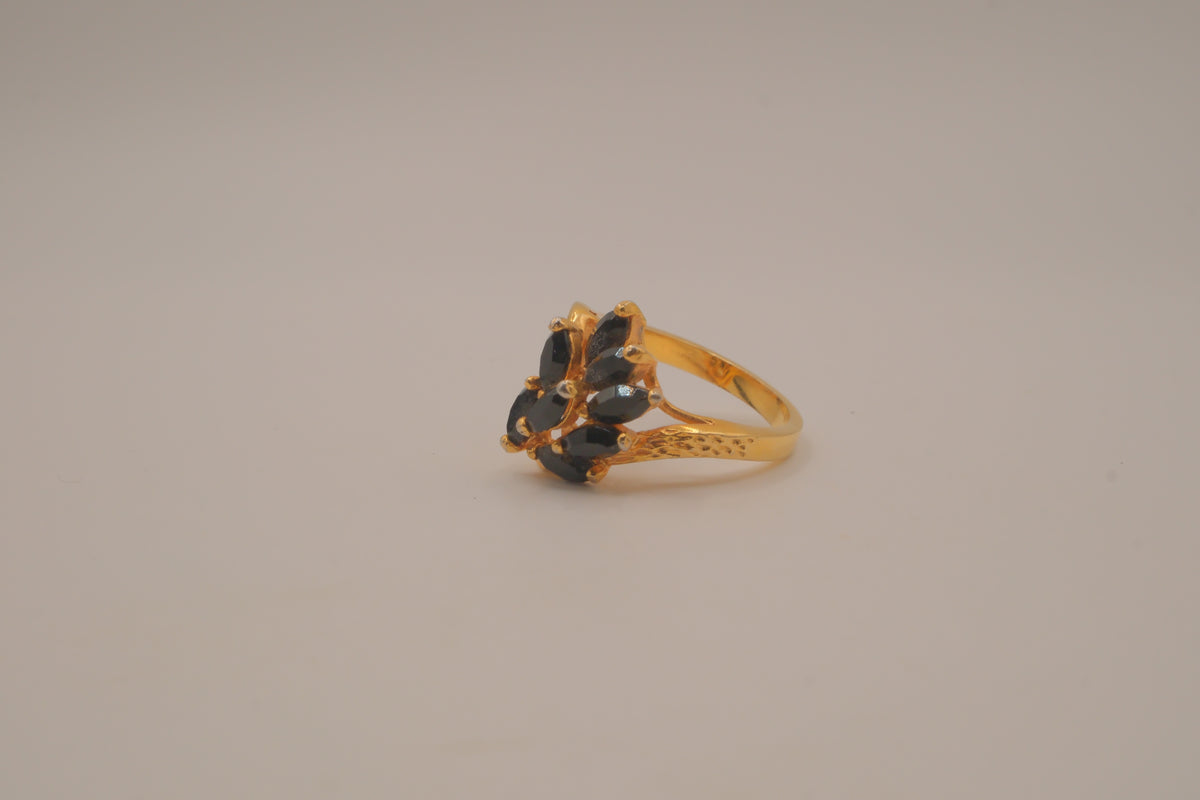 Vintage asymmetrical Black stone cocktail ring