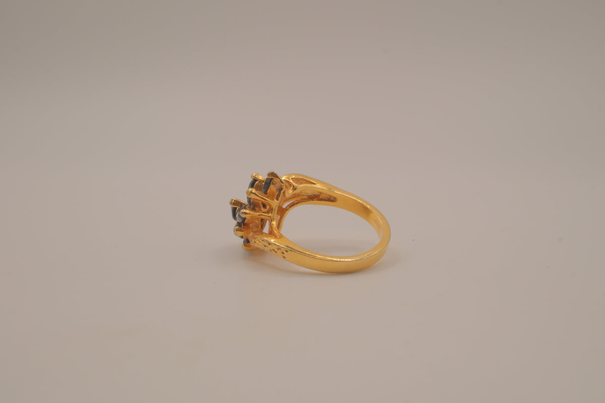 Vintage asymmetrical Black stone cocktail ring