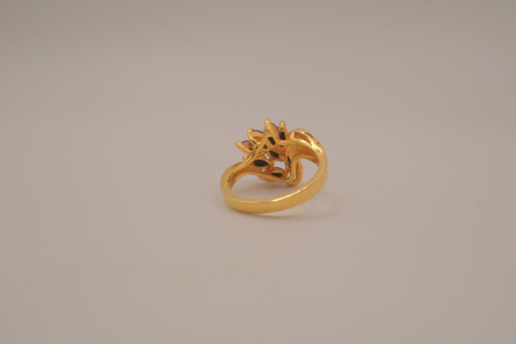 Vintage asymmetrical Black stone cocktail ring