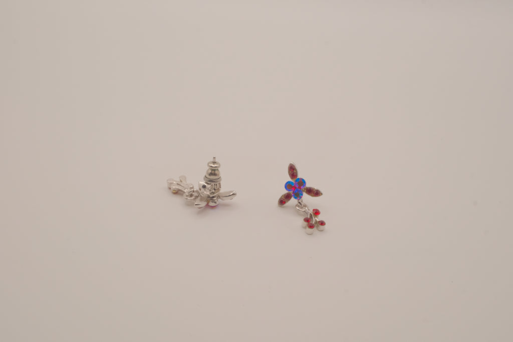 Vintage Red floral rhinestone drop earring