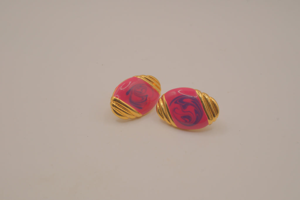 Vintage 1980s gold-tone stud earrings