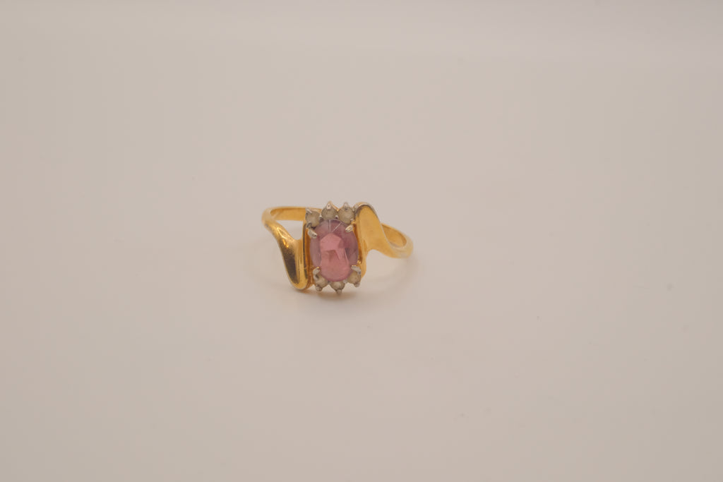 Vintage yellow gold bypass ring