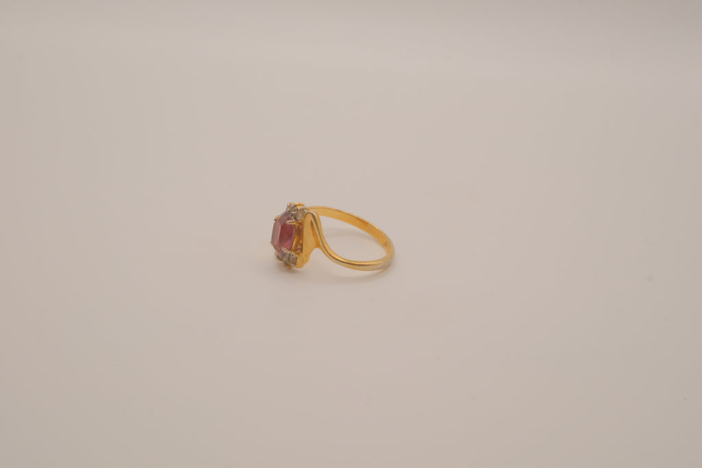 Vintage yellow gold bypass ring