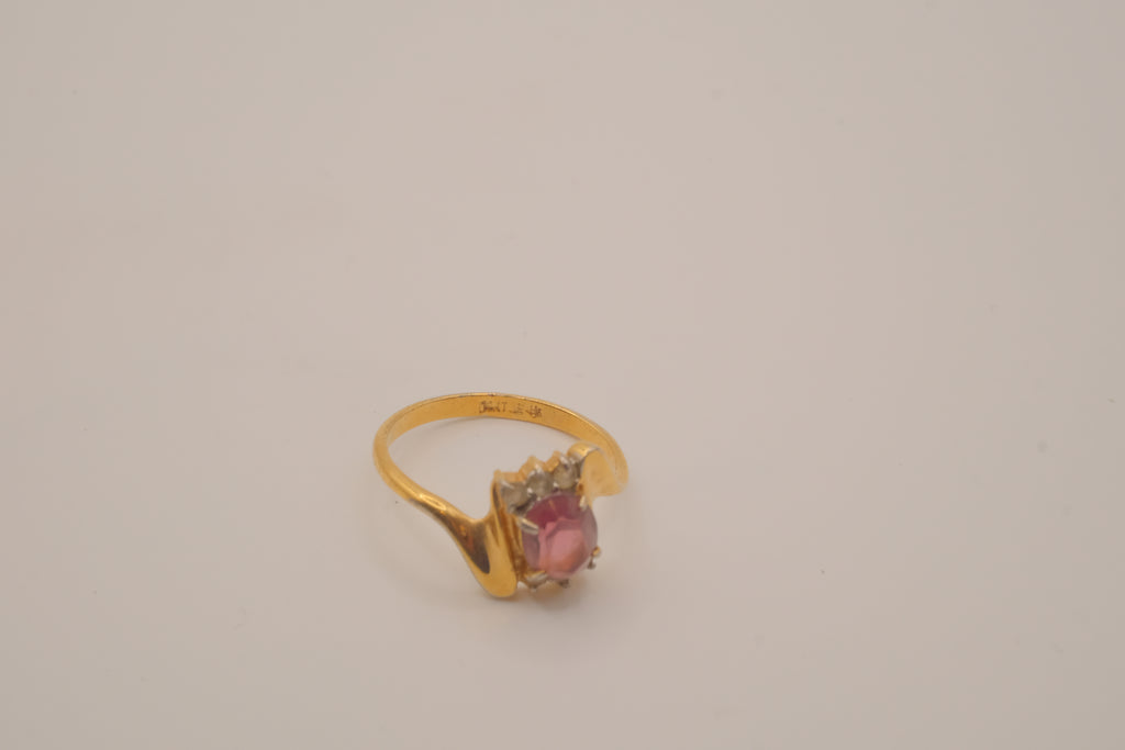 Vintage yellow gold bypass ring