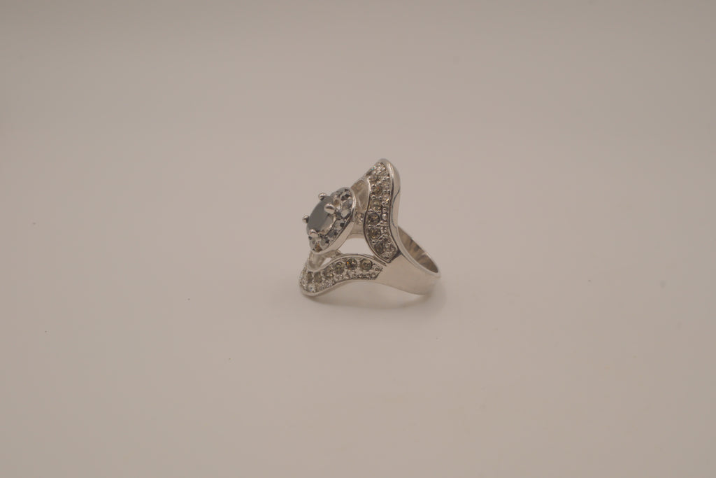 Art Deco oval-cut black stone cocktail ring