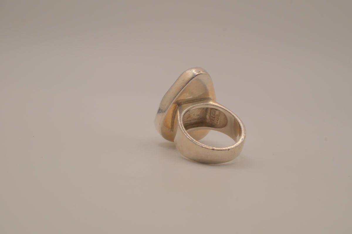 Sterling silver rose quartz cocktail ring