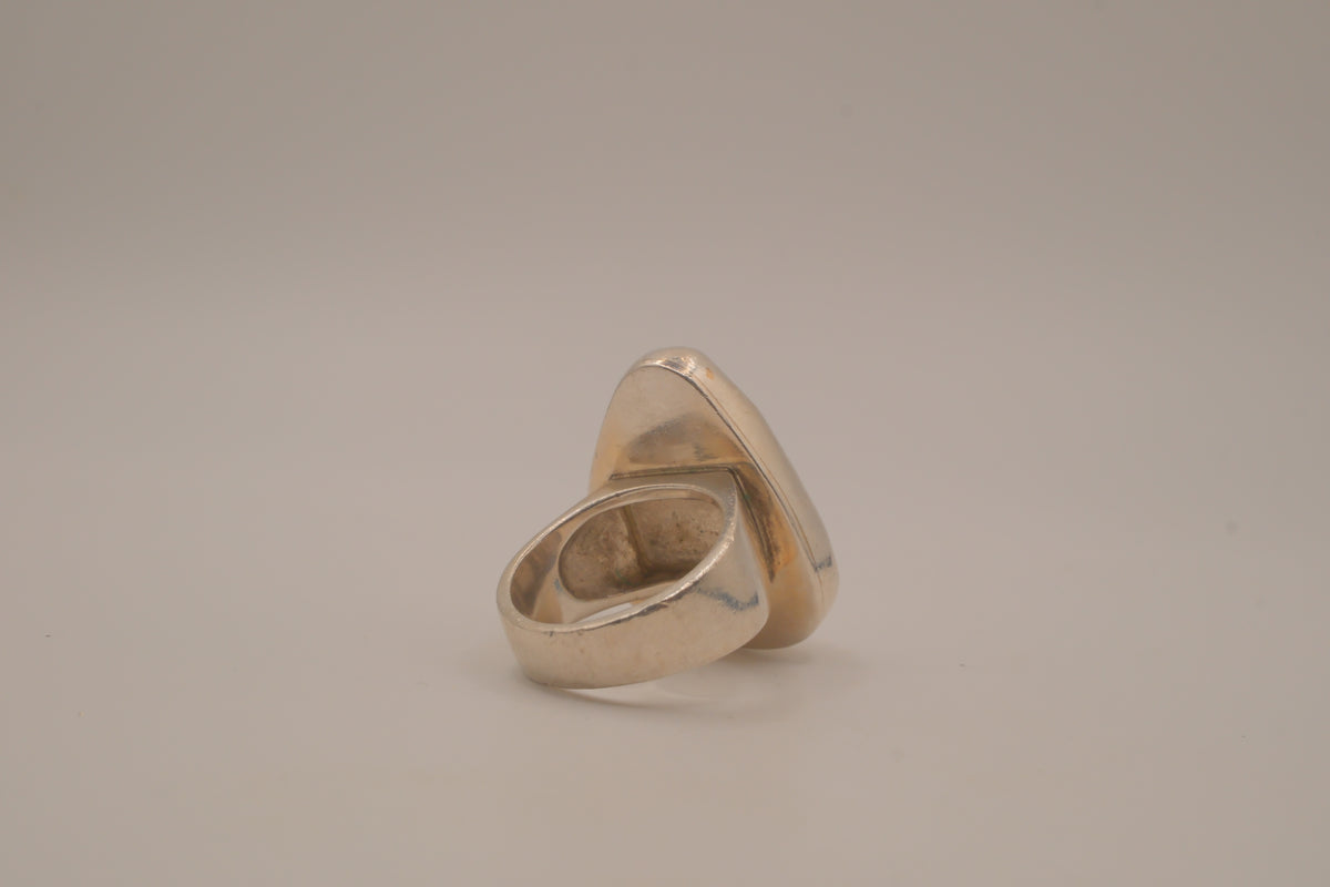 Sterling silver rose quartz cocktail ring