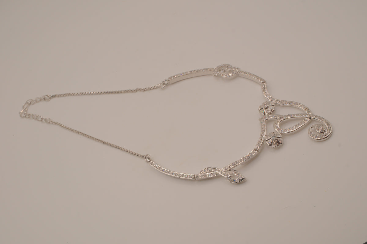 Vintage white rhinestones floral pendant necklace