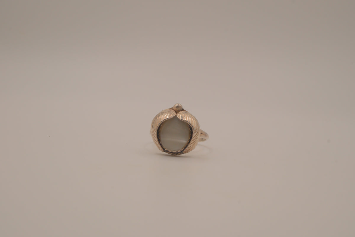 Sterling silver Navajo Cat's eye ring