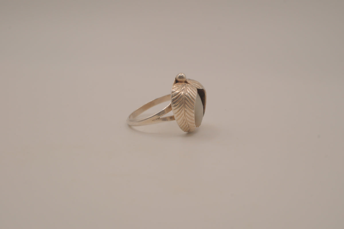 Sterling silver Navajo Cat's eye ring
