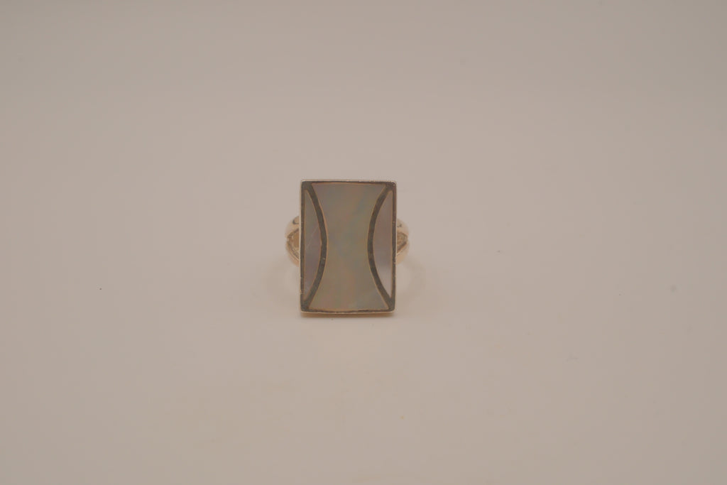 Vintage sterling silver mother-of-pearl statement ring