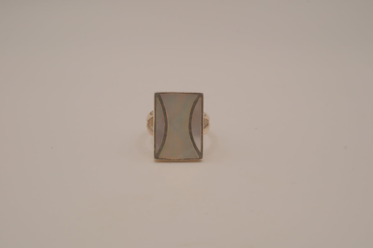 Vintage sterling silver mother-of-pearl statement ring