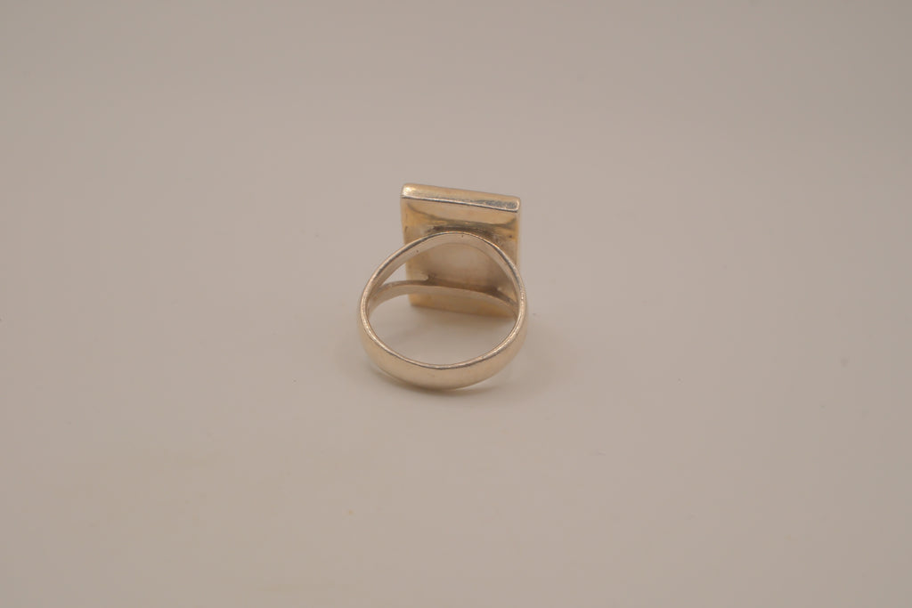 Vintage sterling silver mother-of-pearl statement ring