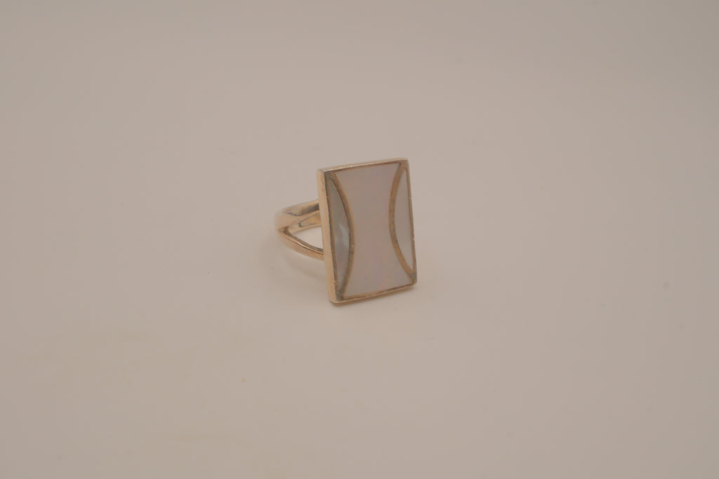 Vintage sterling silver mother-of-pearl statement ring