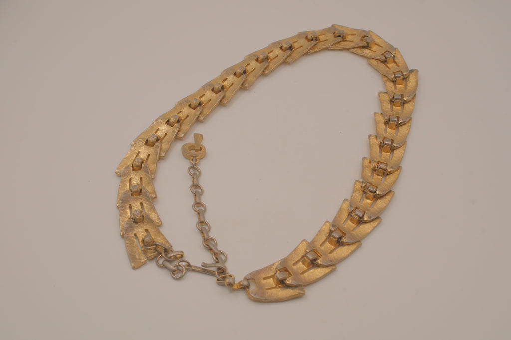 Vintage 1960s reticulated gold-plated textural collar necklace