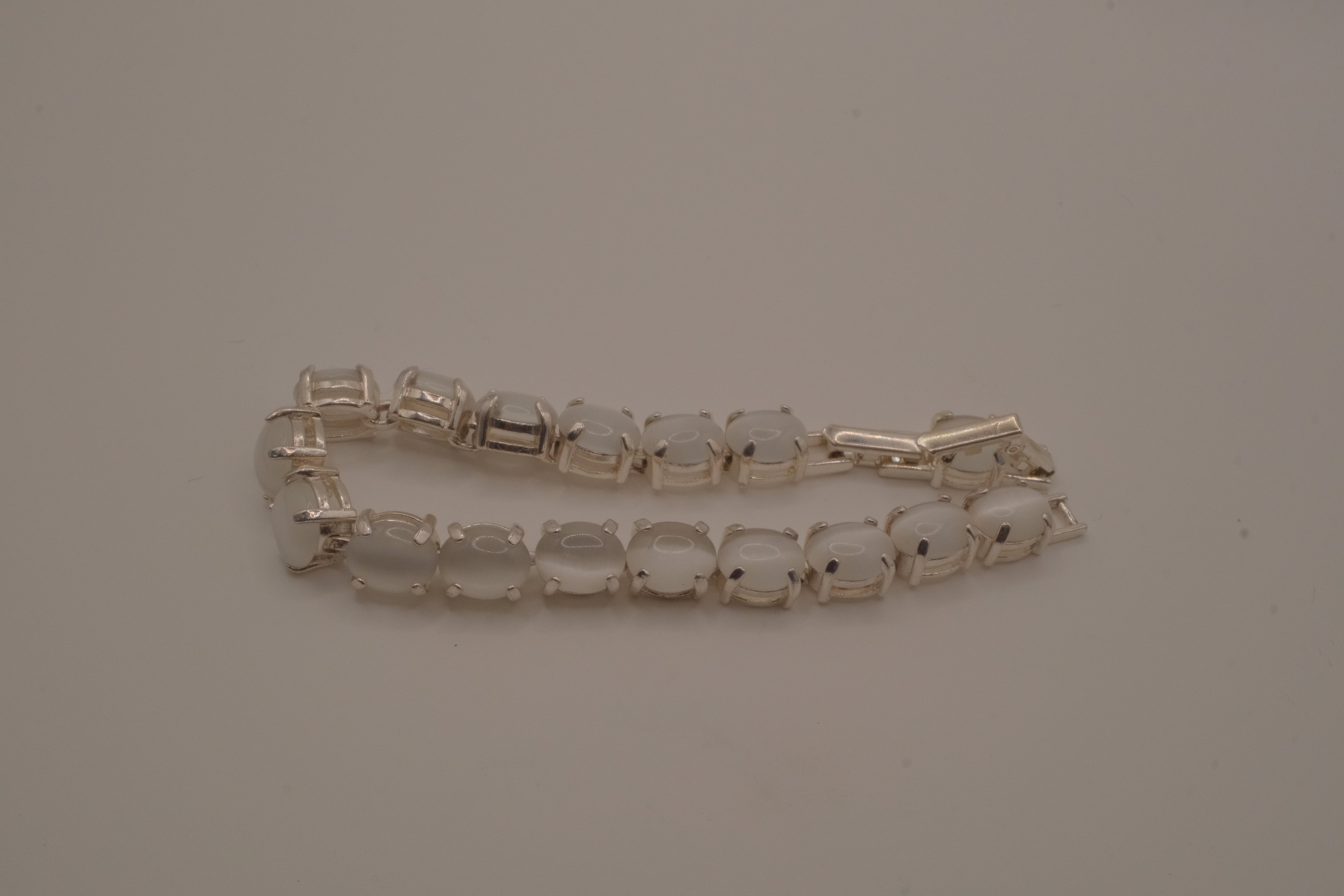 Vintage Avon silver tone tennis bracelet&nbsp;