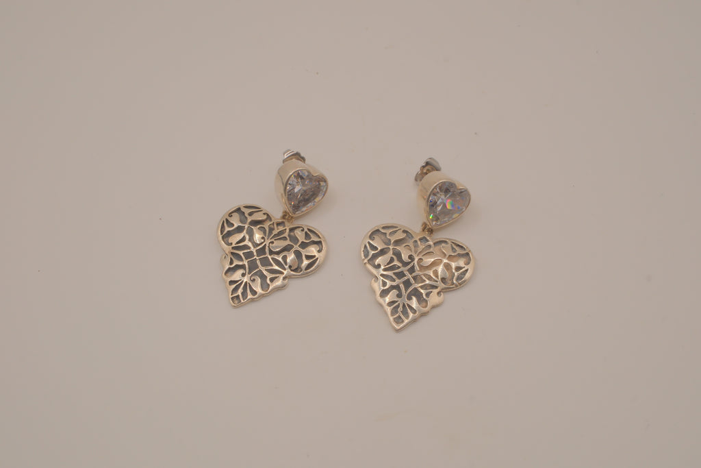 Vintage Sterling silver heart-shaped drop earrings&nbsp;