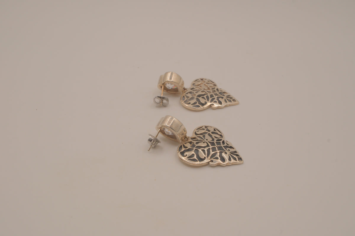 Vintage Sterling silver heart-shaped drop earrings&nbsp;