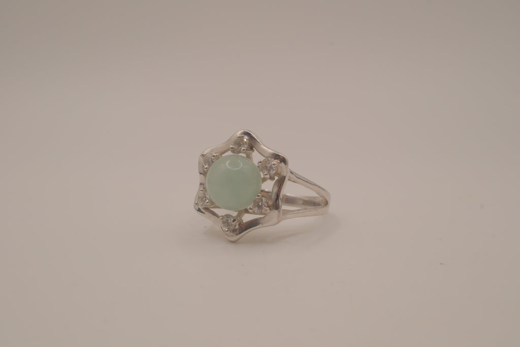 Vintage sterling silver Jade cocktail ring