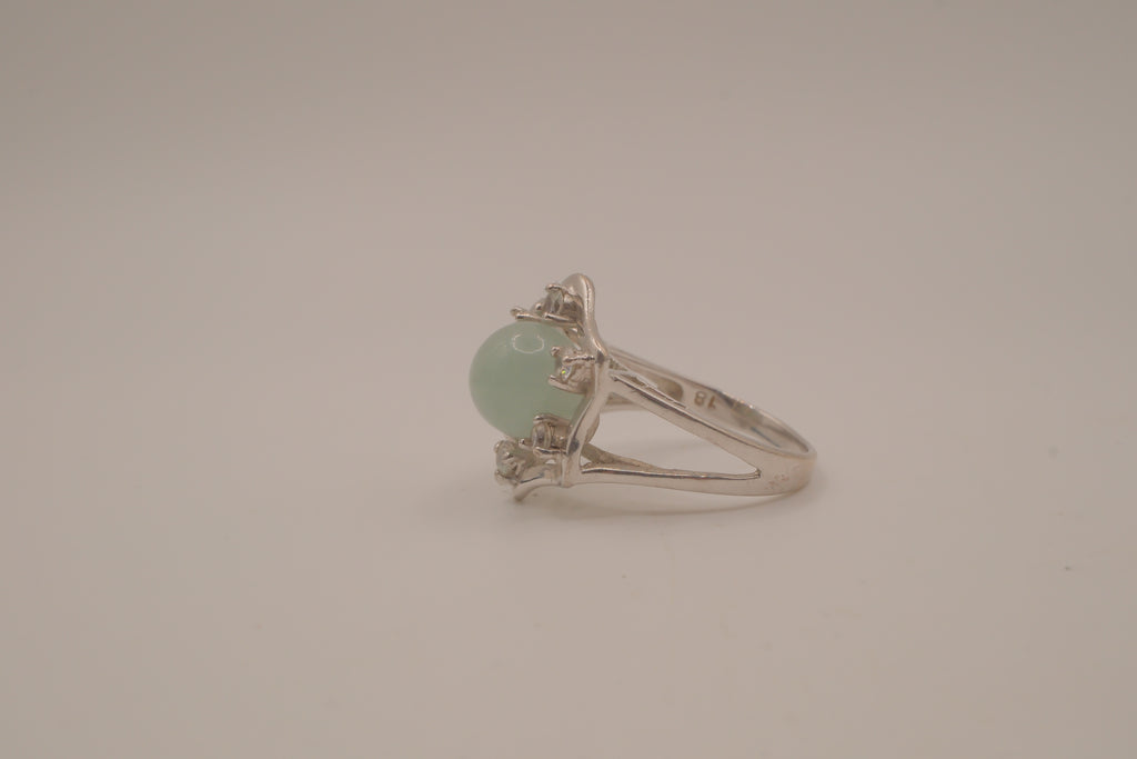 Vintage sterling silver Jade cocktail ring