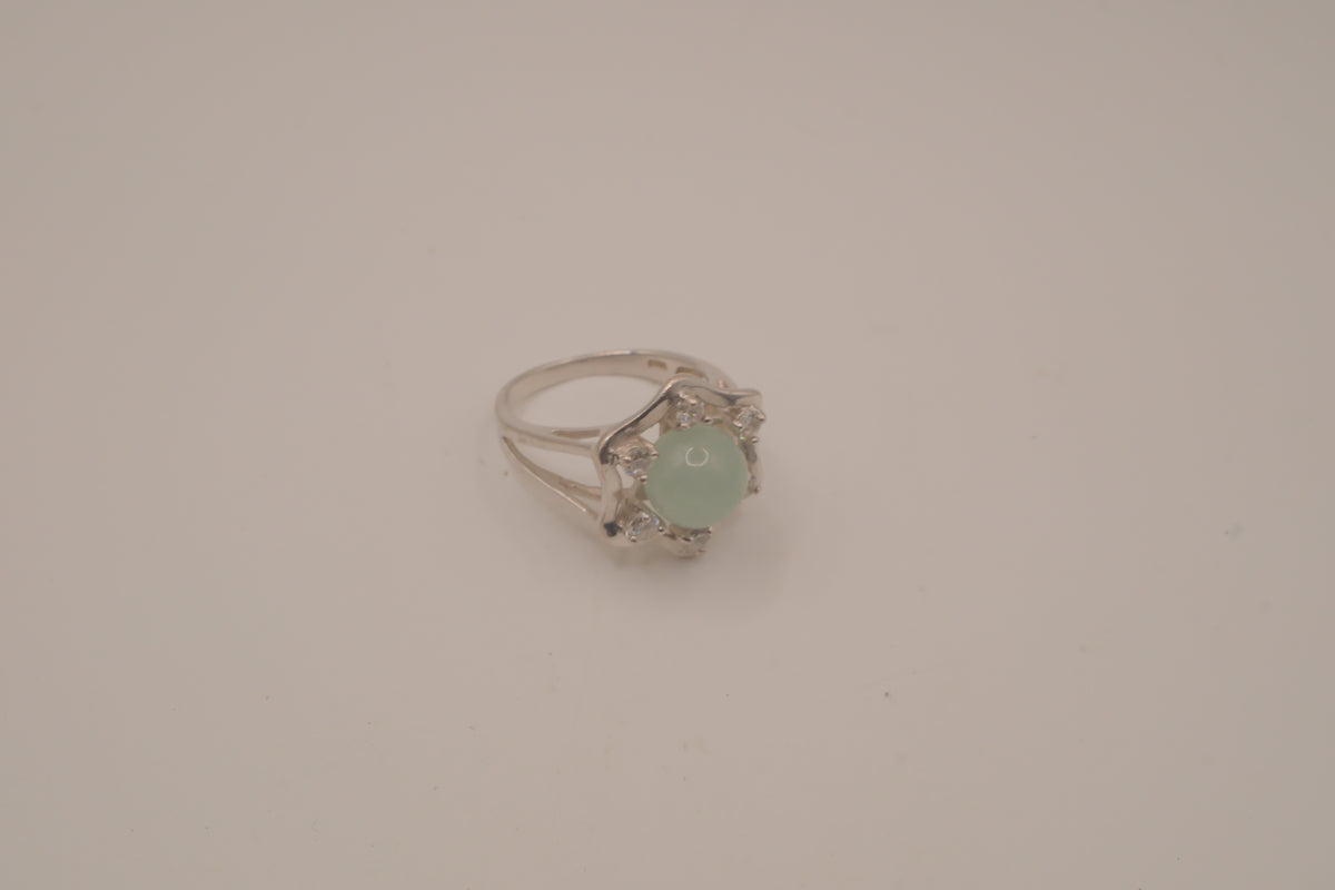 Vintage sterling silver Jade cocktail ring