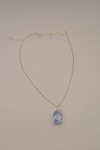 Vintage Avon light blue stone flower pendant necklace