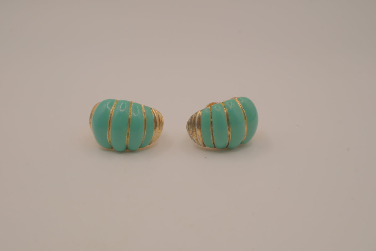 Vintage turquoise ribbed dome clip-on earrings