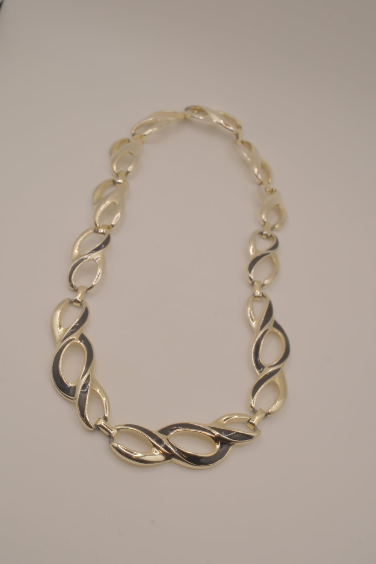 Vintage gold-tone infinity link enamel necklace