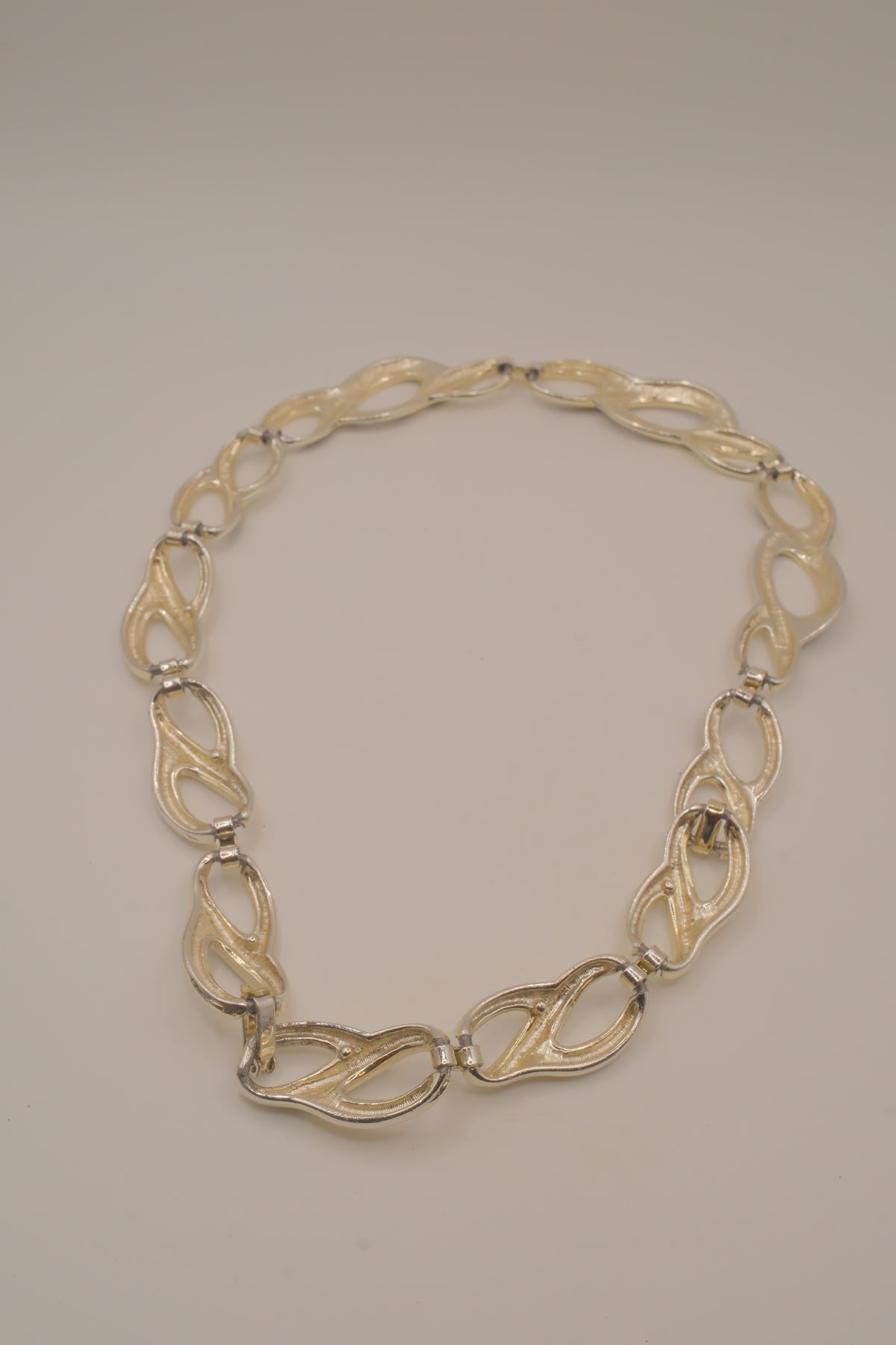 Vintage gold-tone infinity link enamel necklace