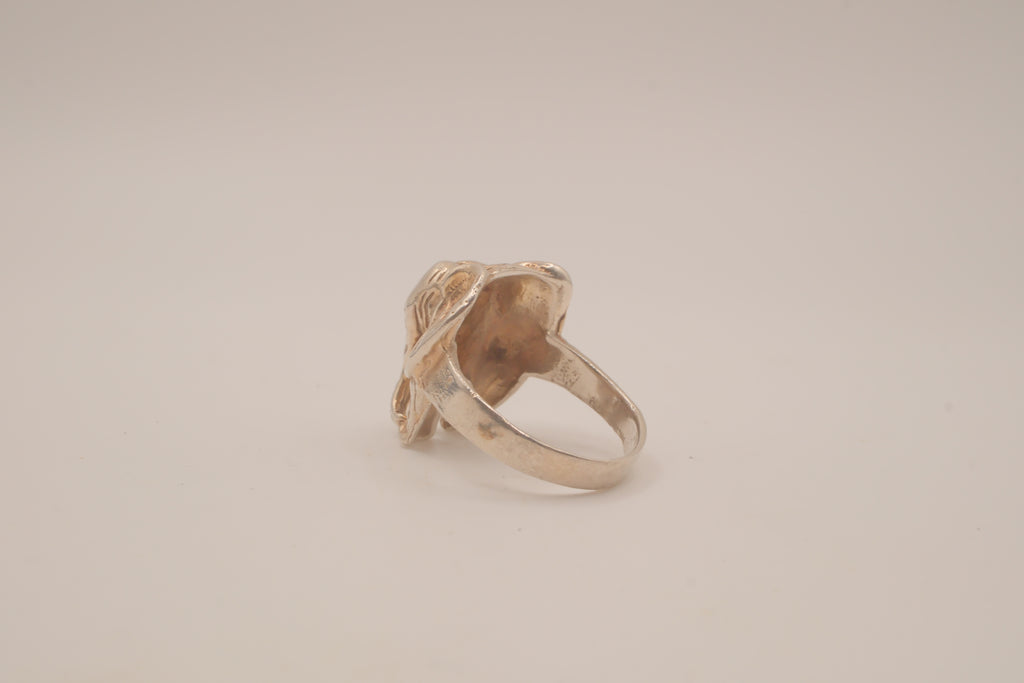 Vintage Sterling silver sculpted elephant ring